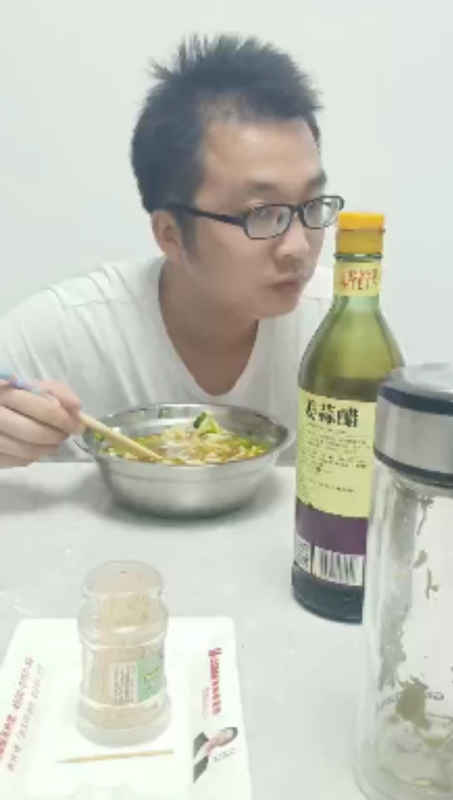 超超的第一张照片--恩施残疾人相亲网